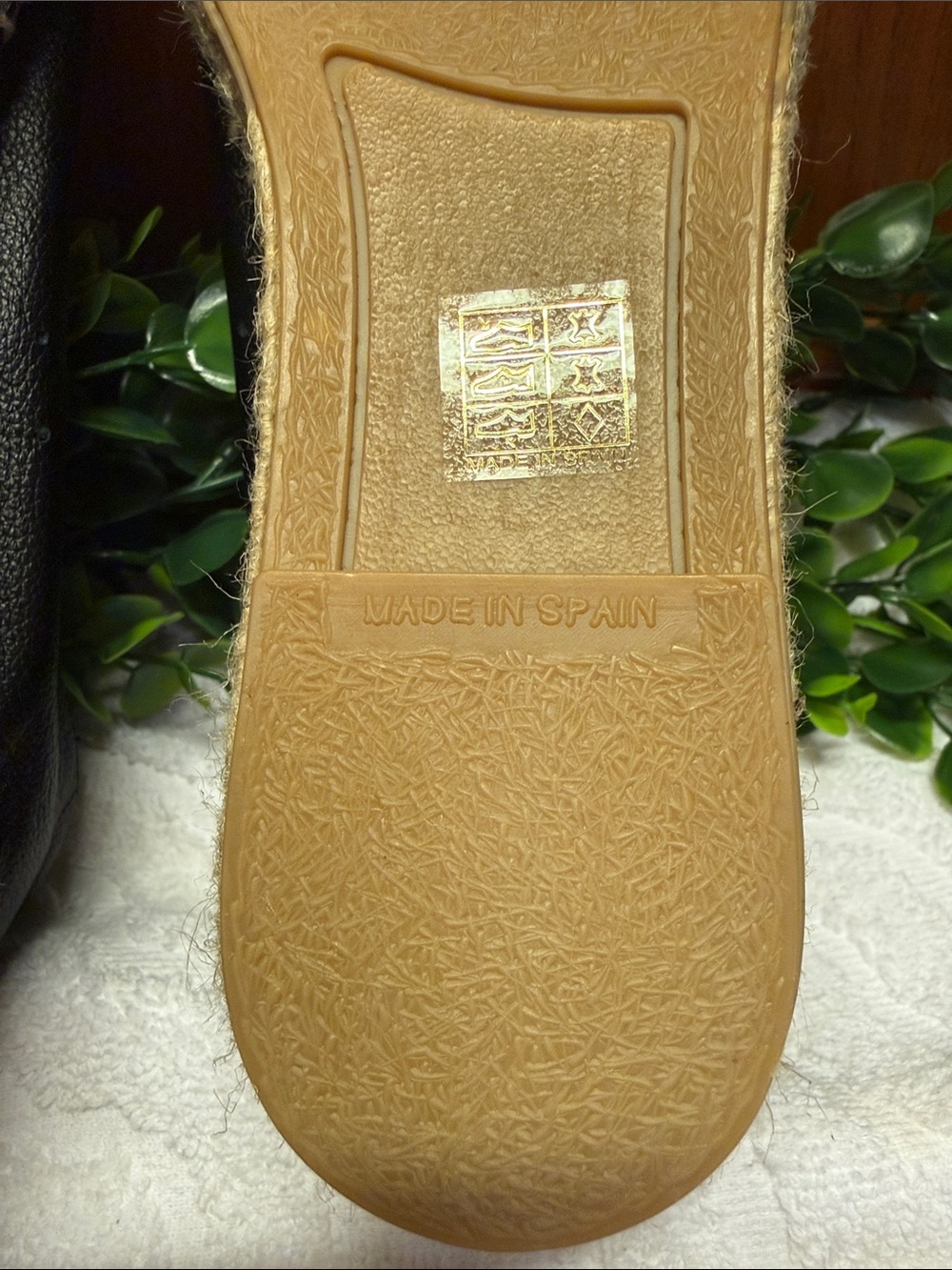NWOB! Everlane Black Leather Espadrille Flats with Jute Trim - Picture 9 of 11